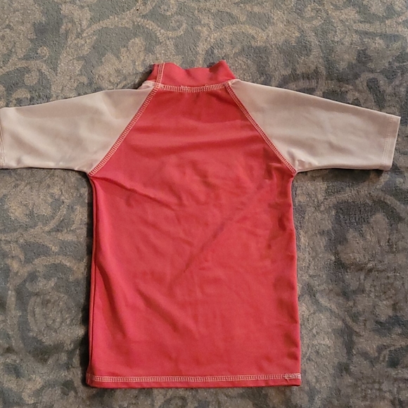 Discovery cove water shirt - Picture 3 of 4